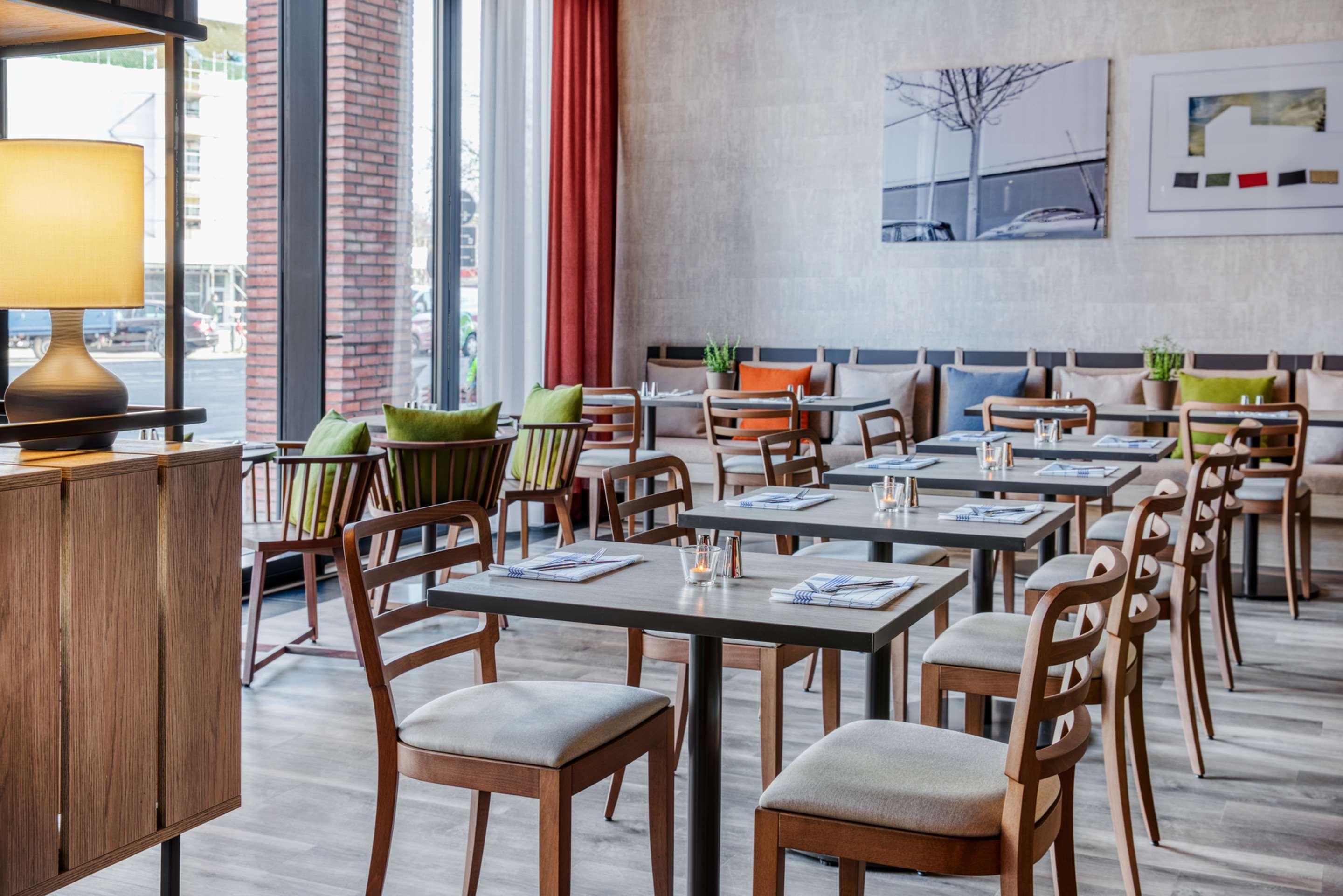 IntercityHotel Hamburg-Barmbek Bagian luar foto
